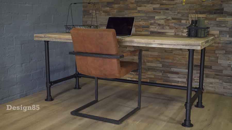 Industrieel bureau Oud kopen? | DESIGN85