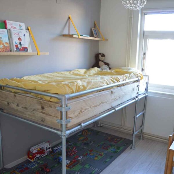 steigerbuis bed mark 1