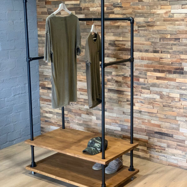 steigerbuis kledingrek winkel 5